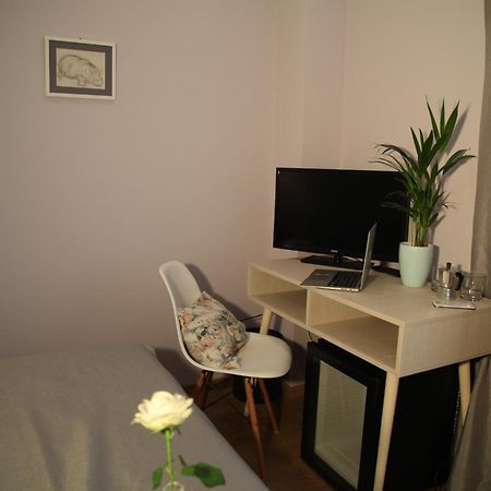 Bed&Breakfast Kod Smilje Belgrado Exterior foto