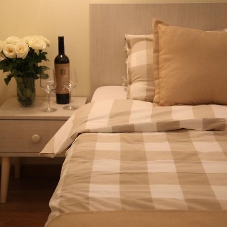 Bed&Breakfast Kod Smilje Belgrado Habitación foto