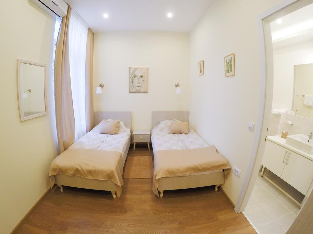 Bed&Breakfast Kod Smilje Belgrado Habitación foto